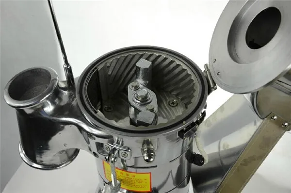 طاحونة مسحوق الطاحن التلقائي آلة طحن الأعشاب الجدول من نوع التغذية المستمرة عشب المطرقة 20 كجم/ساعة