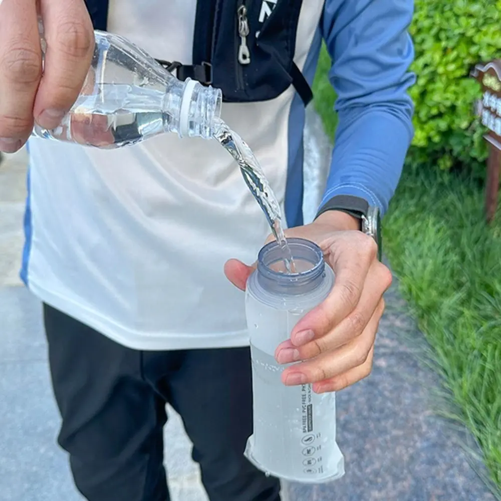 

Lightweight Folding Sport Water Bottle 250/500ml Folding Design Soft Water Bag Soft Material Portable Running Water Cup Running