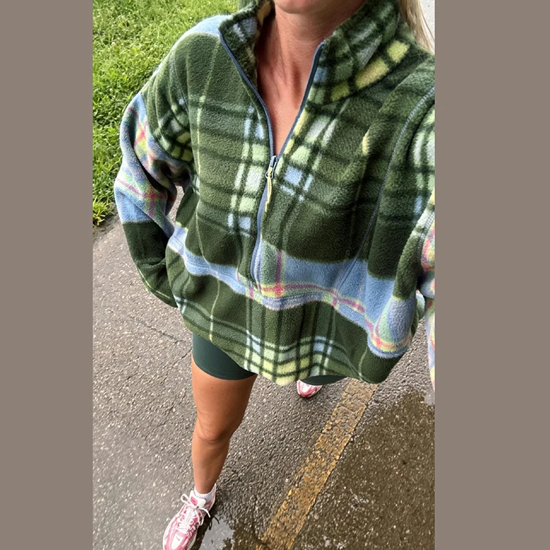 Women Color Block Plaid Fleece Cropped Sweatshirt 1/4 Half Zip Stand Collar Oversized Long Sleeve Tartan Sherpa Casual Pullover