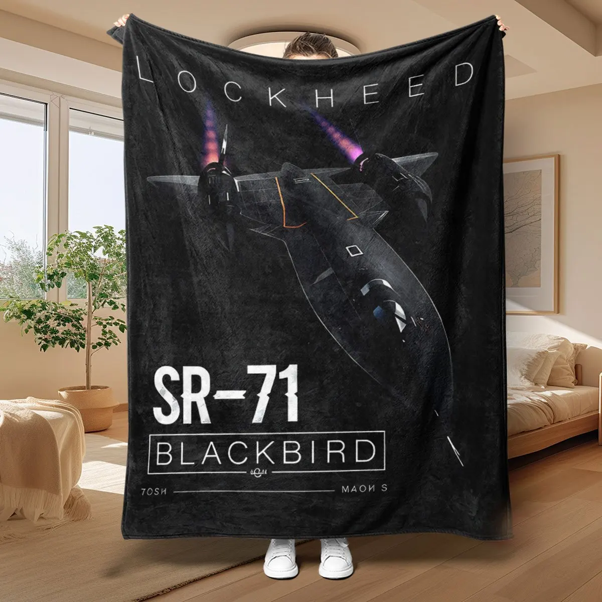 Large Throw Blanket SR-71 Blackbird Aircraft Design Cool Gift for Aviation Enthusiast Decor