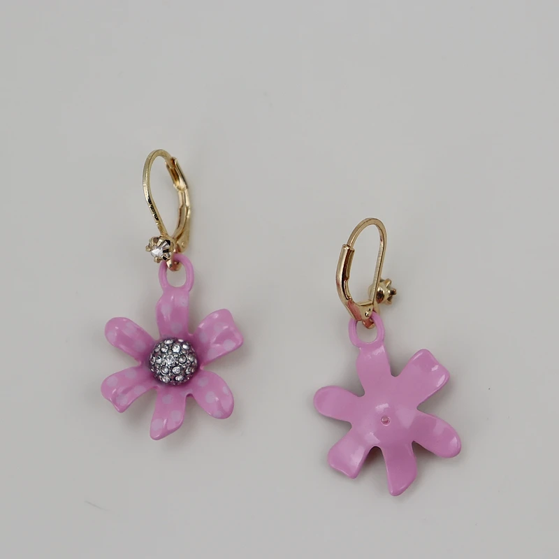 BJ flower earrings