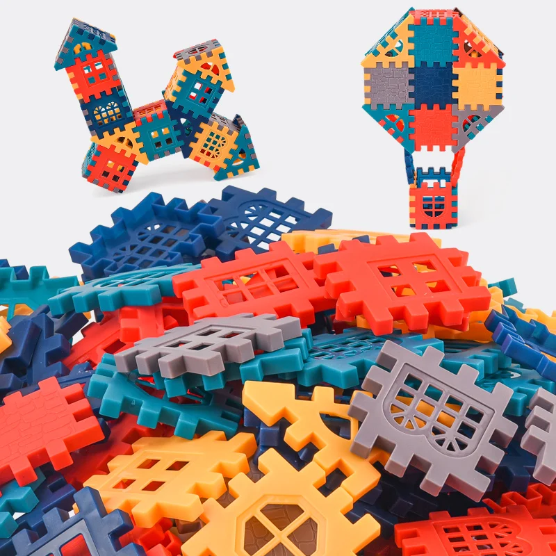 บล็อกตัวต่อพลาสติก Molandi สีเหลี่ยมสำหรับเด็กสร้างบ้านด้วยของเล่นแบบทำมือ