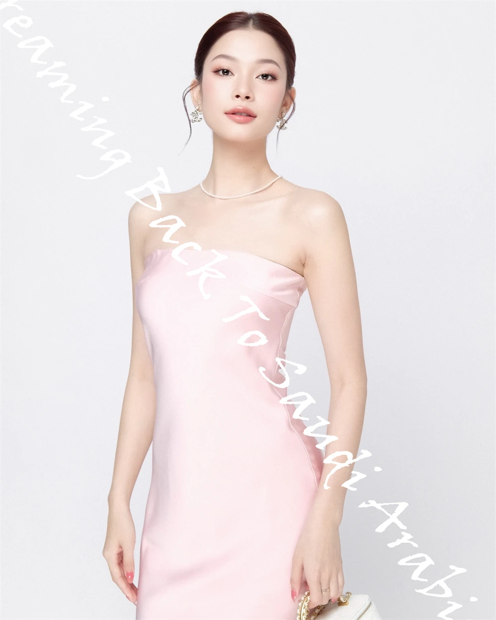 Aangepaste zeemeermin sierlijke roze satijnen avondjurk temperament strapless mouwloze feestjurk eenvoudige beroemdheid gaan