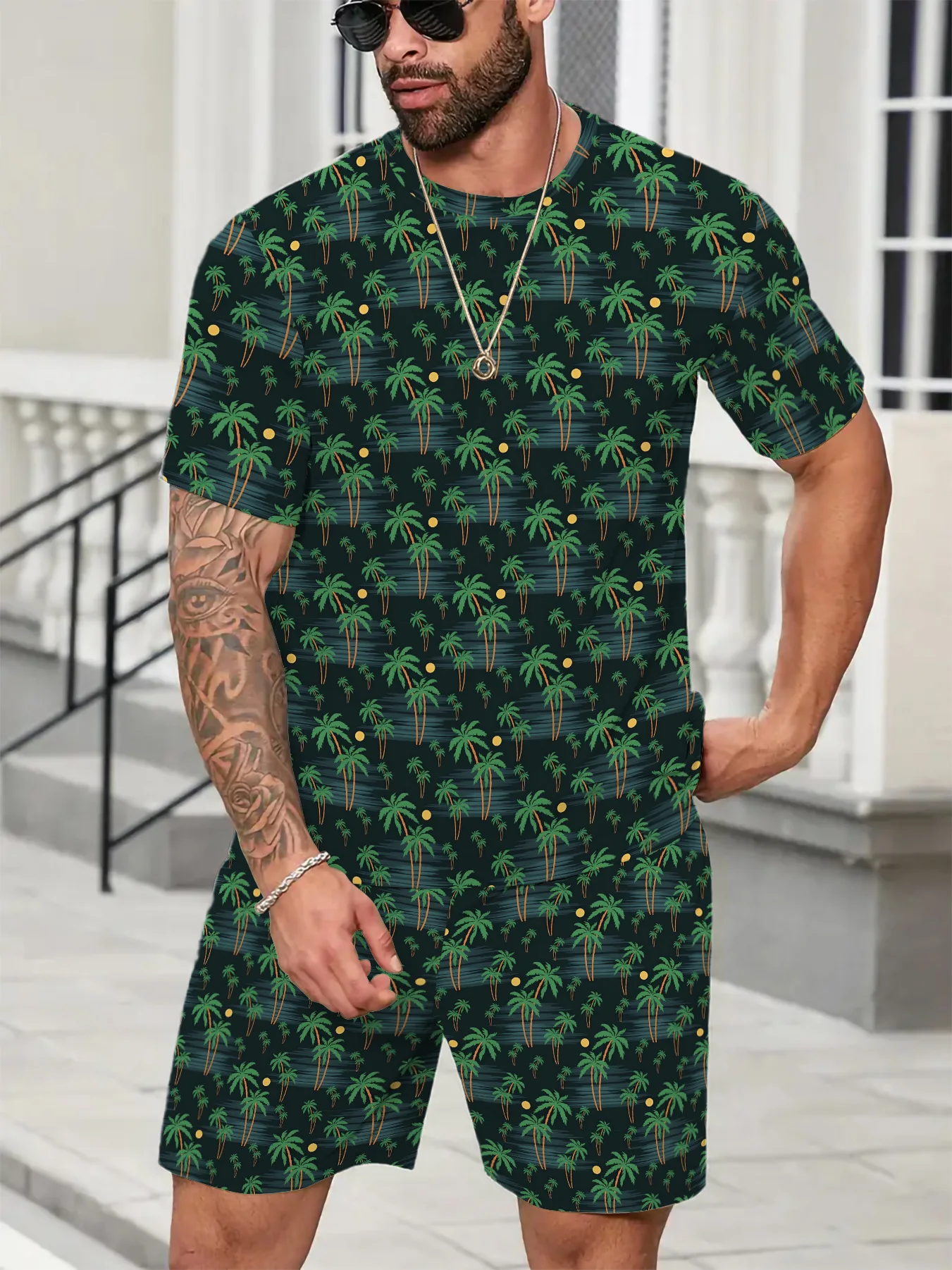 

A two-piece Summer Outdoor Zippered T Shirt And Shorts For Luxurious Style men, A loose, Casual And Breathable men's Suit