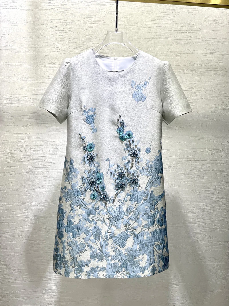 MIUXIMAO 2025 فساتين الصيف الجاكار الفاخرة الملكية ليف ثلاثية الأبعاد الأزرق الأزهار الماس فستان أسود فستان قصير النساء Vestides