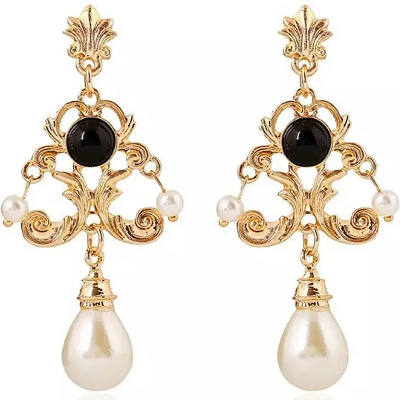 Medieval Vintage Hollowed Out Flower Pearl  Drop Earrings for Women French Retro Court Style High-end Jewelry