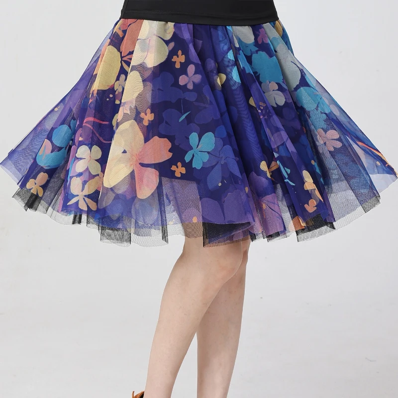 fashionable-new-latin-dance-square-dance-outfit-with-sequins-full-skirt-jitterbug-three-step-ballroom-dance-skirt-performance