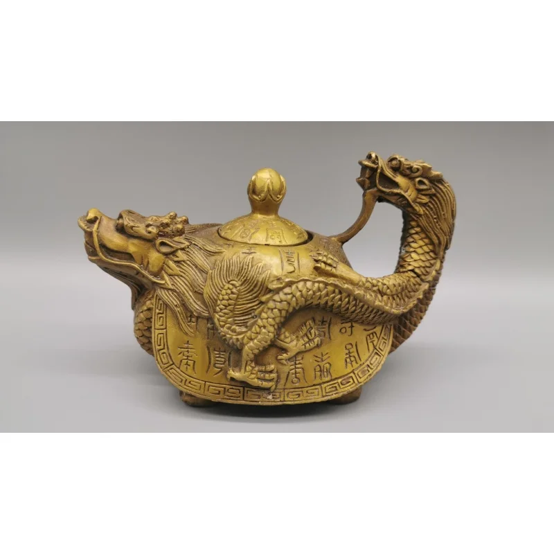 Antique Bronze Collectible: Made in Qianlong Era, the gold piece is well-formed, with a lustrous finish and excellent color