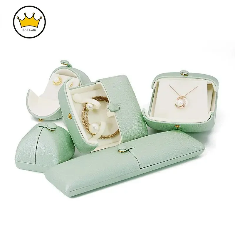 

Tender Green Reticulated Proposal Ring Box Pearl Necklace Collection Box Pu Leather Double Open Jewelry Storage Box