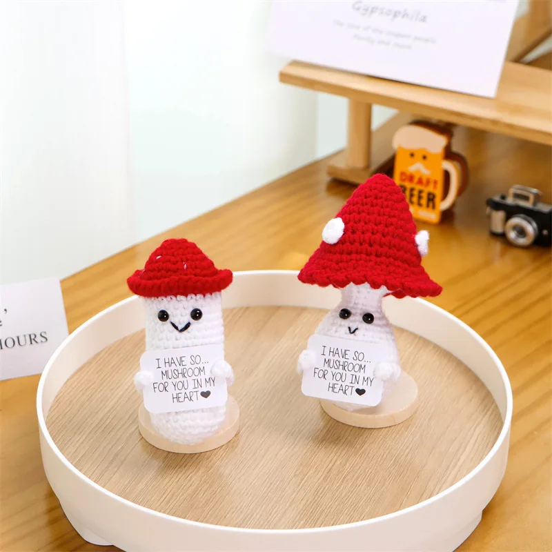 Carte d'énergie Positive de pomme de terre amusante tricotée à la main, poupée pingouin abeille, poupée émotionnelle, pendentif ornement