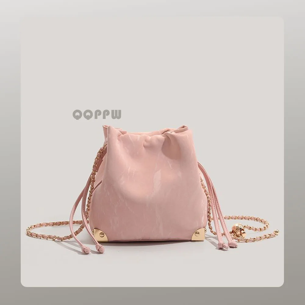 

Niche Simple Shoulder Ladies Bag Fashion Drawstring Bucket Bag Metal Decoration Hundred Chain Crossbody