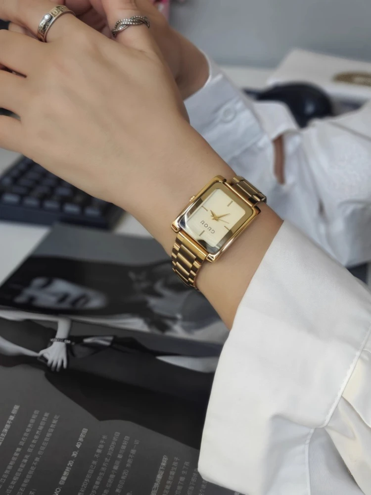 orologio-da-donna-rettangolare-di-lusso-in-acciaio-inossidabile-orologio-al-quarzo-semplice-alla-moda-orologio-al-quarzo-da-donna-elegante-impermeabile