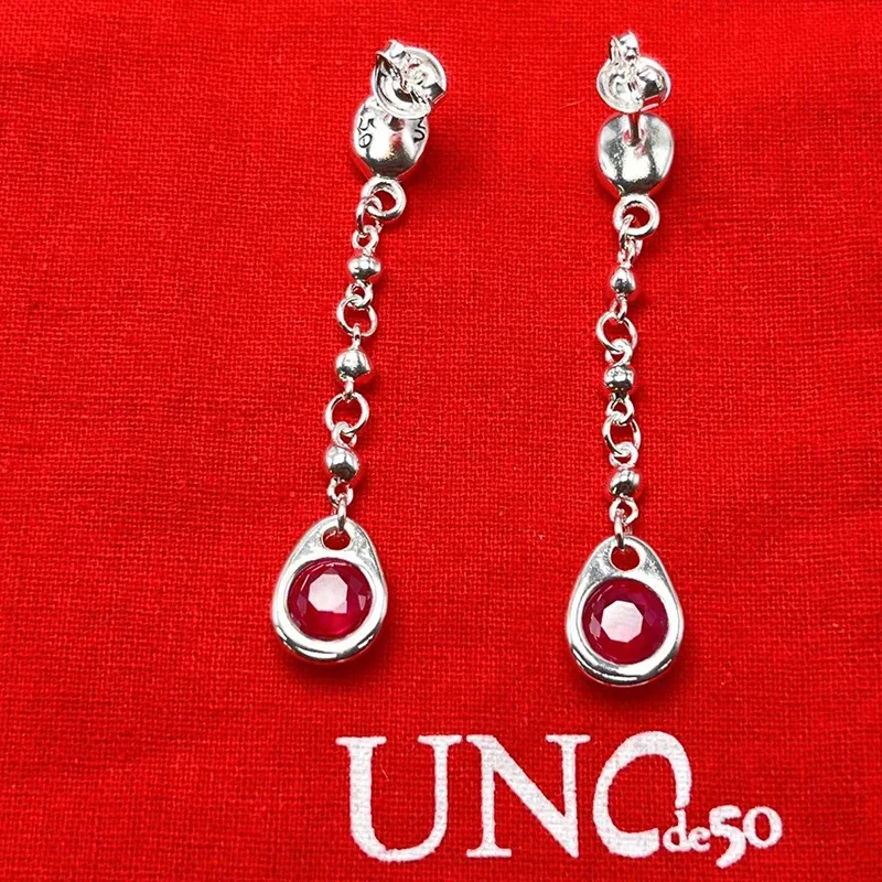 2023 UNOde50 Hot Selling in Europe and America Exquisite  Simple Red Gem Women's Earrings Romantic Jewelry Gift Bag with