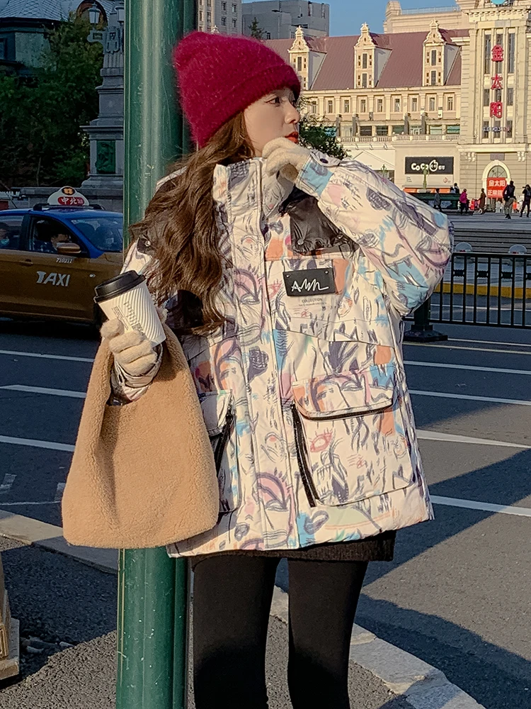 Chaqueta de plumón corta para mujer, abrigo grueso, cálido, a prueba de viento, holgado, con capucha, estampado de dibujos animados, 1 unidad