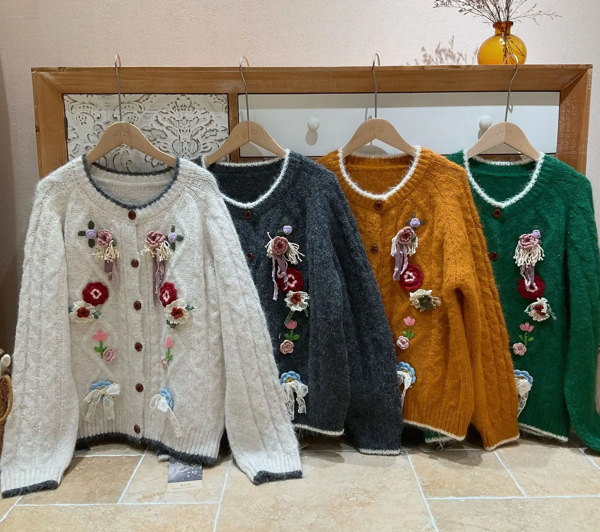 Hand-Embroidered Flower Cardigan Women's 2026 Autumn Winter New Korean-Style Loose Retro Knit Coat