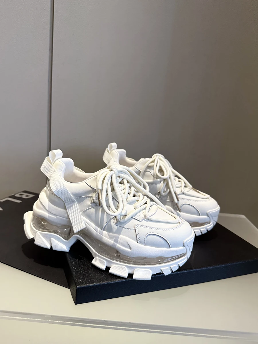 

Autumn New Women's Casual Shoes, Leather Thick-soled Splicing Niche Trend Sports Fashion Women's Shoes