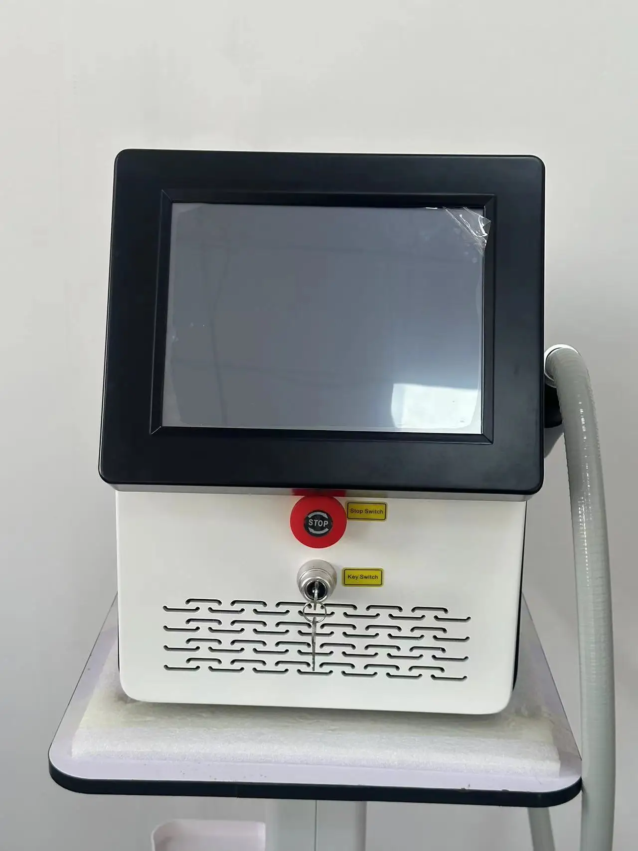 Professional Q-Switched Tattoo Removal Nd Yag Laser Machine Pico Laser Tattoo Remove Machine Remove Tattoos For salon