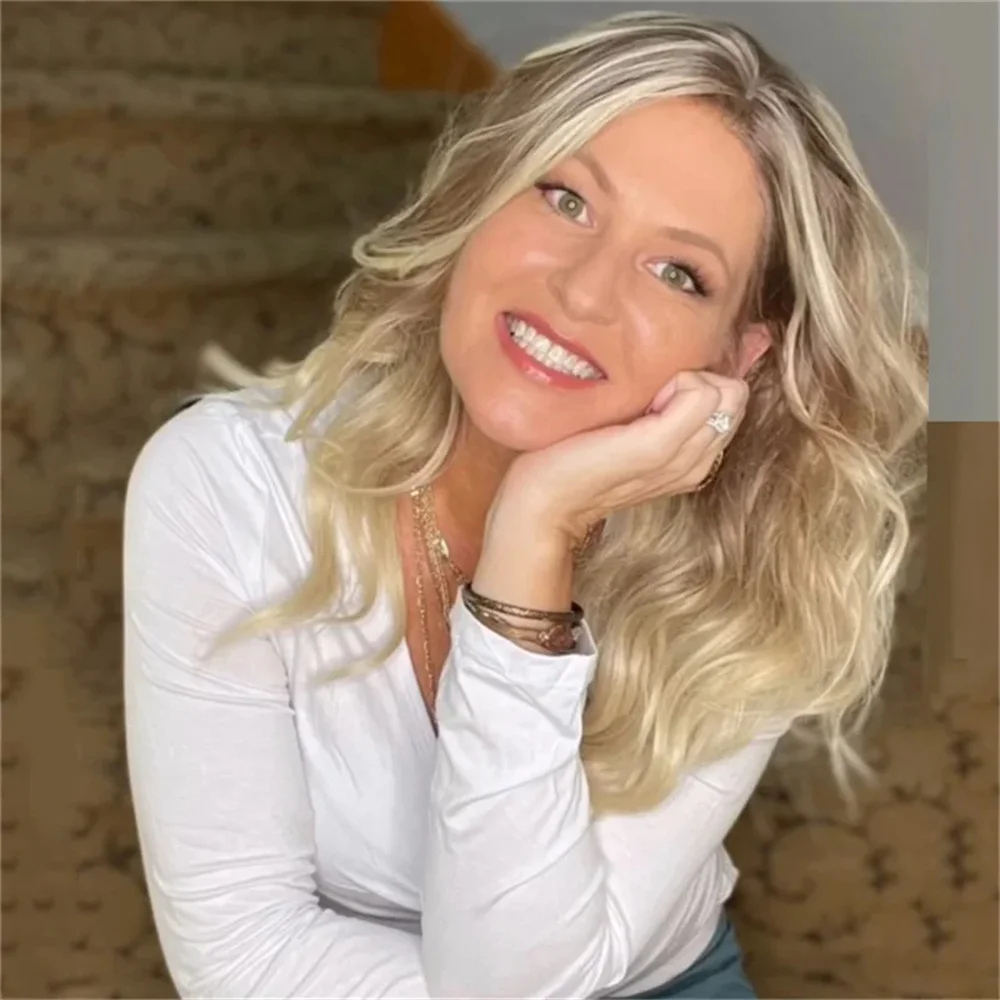 

Luxury Wig Synthetic Lace Front Wig Warm Blonde Balayage Heat Resistant Fiber Daily Wear Lightweight Long Wavy Wig for Women