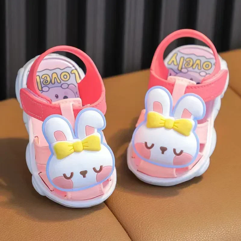 Scarpe estive per bambini Simpatico cartone animato Coniglio Orso Sandali antiscivolo da spiaggia in PVC Calzature per bambine Sandali morbidi per