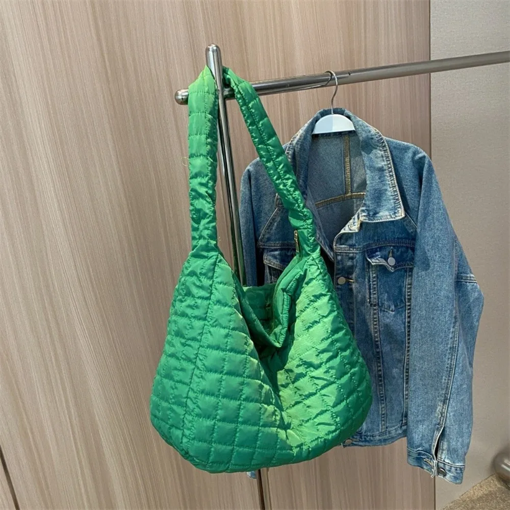 

Fashion Nylon Cloud Tote Bag Large Capacity Crossbody Bag Cloud Shoulder Bag Portable Personality Cloud Handbag Travel