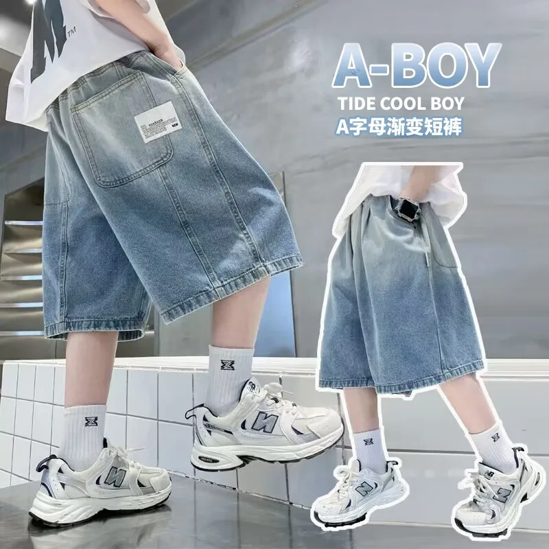 New Summer Children Loose Casual Gradient Blue Jean Shorts for Teenager Boys Baggy Denim Shorts Kids Street Knee Length Pants
