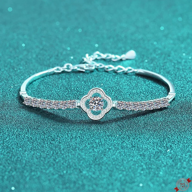 

1.9 ct Moissanite S925 Sterling Silver Bracelets for Women Row Micro Inlay Plated Pt950 Flowers Lover's Gift Jewelry Wholesale