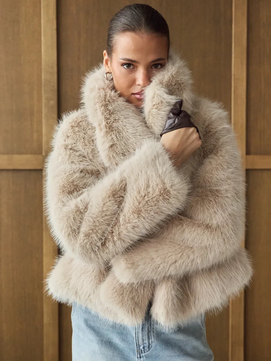 Women Short Furry Jacket Big Lapel Collar Long Sleeve Loose Warm Winter Plush Outerwear