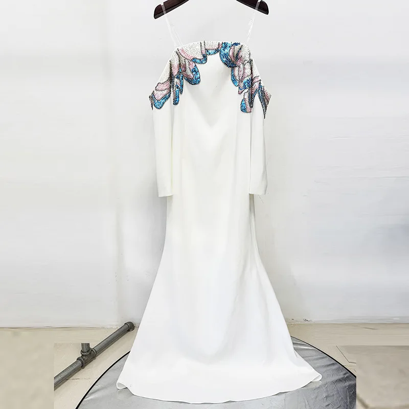 豪華なイブニングドレス ウェディングドレス パーティー フォーマルガウン オフショルダー ビーズ刺繍 長袖 マーメイドシルエット エレガント