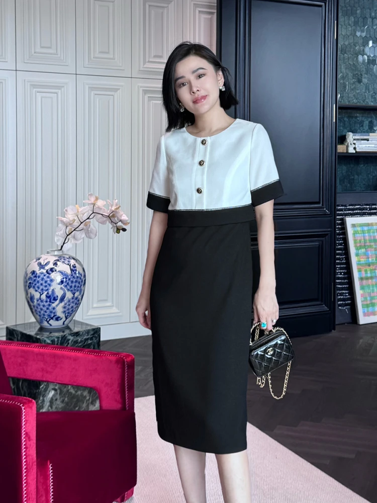 

Classic Bla White Color Blo Faionable Women's Dr Summer New Arrival ort Sve round Ne H Version Polyester Dr