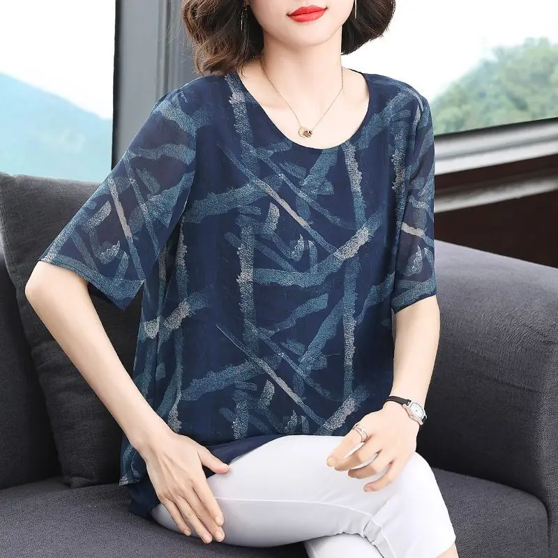 Plus size chiffon blouse met korte mouwen voor dames zomer nieuwe modieuze en chique grote maten tops voor mollige jonge moeders