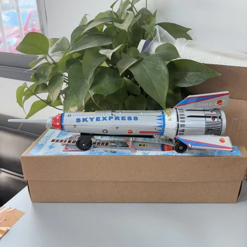 

Adult Collection Retro Metal Tin Skyexpress Rocket Mechanical Clockwork Wind Up Toy Figures Model Kids Gift