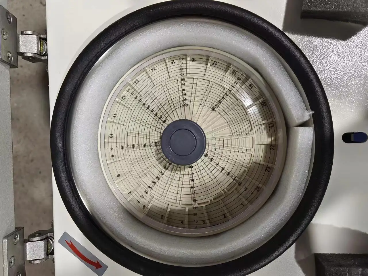 Centrifuga capillare con display LCD per microcomputer TG12M 12-24 pezzi Micro ematocrito per laboratori