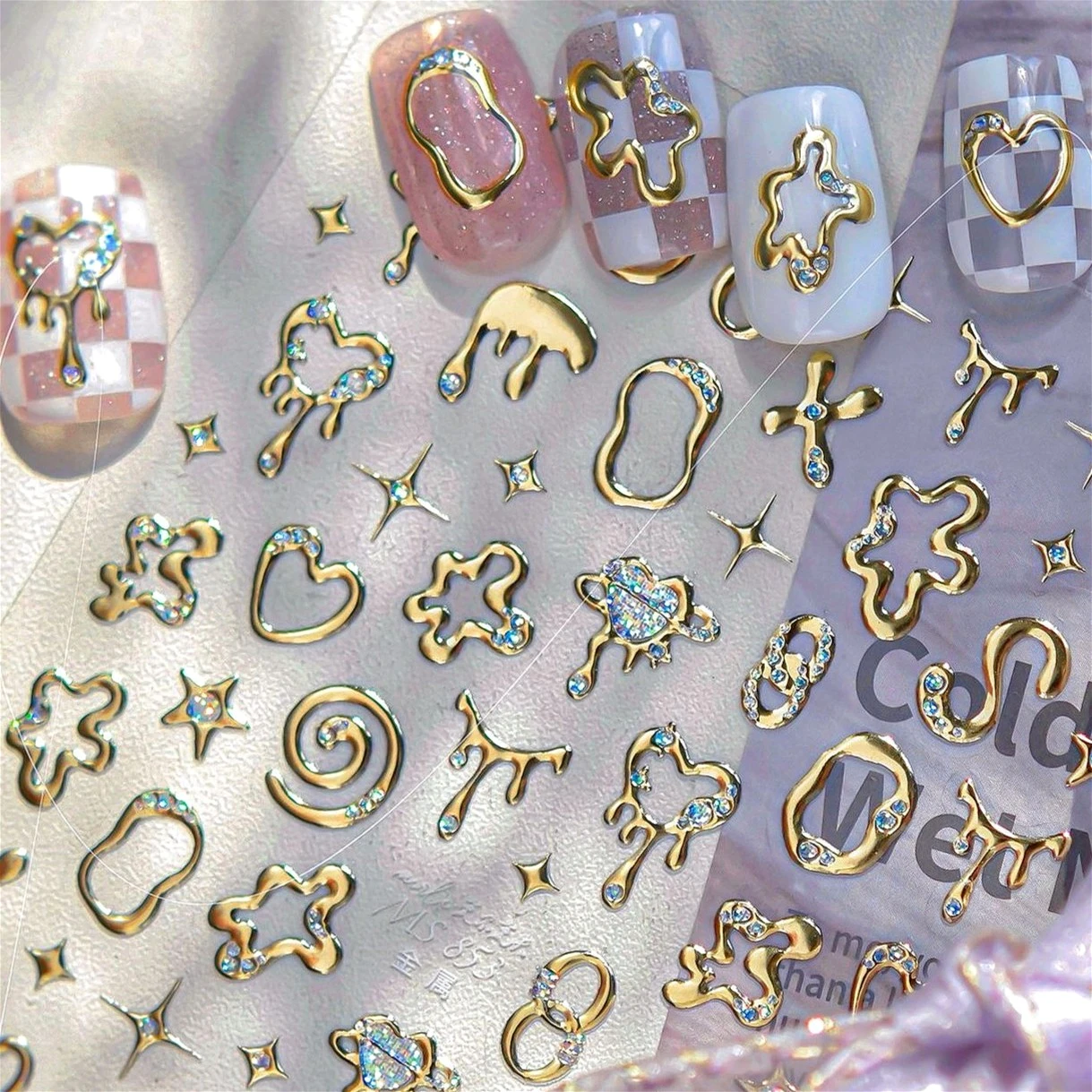 

Shiny Gold Silver Love Heart Star Chain Flower Metal Block Butterfly Irregular Line Clock Gemstones Y2K Nail Art Stickers Decals