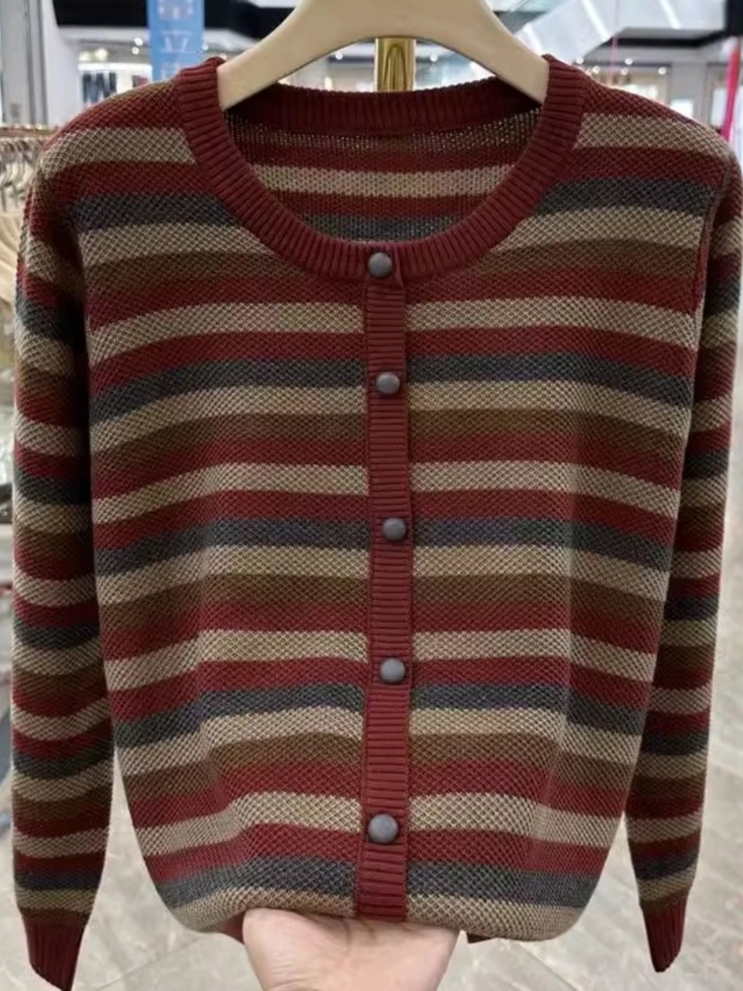 高級日本製スレプラスサイズヴィンテージストライプセーターレディースロングスリーブゆったりスリム効果年齢対策ニットトップ