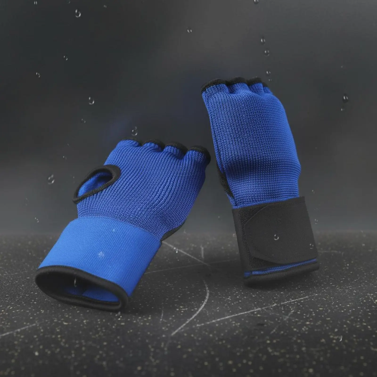 

Half-Finger Boxing Gloves Easy to Wear Quick Hand Wraps Inner Boxing Gloves Shock Absorbing Safety Gear Breathable Material