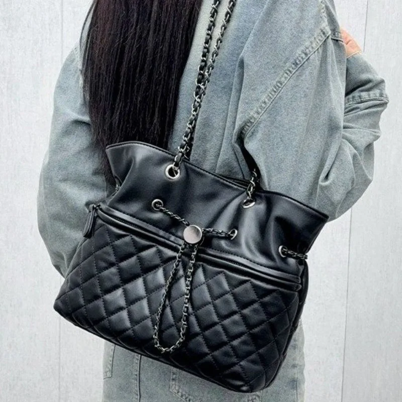 

Women's Retro Luxury Quilted Tote Bag, Fashionable Versatile Chain Shoulder/Armpit Bag, Exquisite & Spacious for Work & Daily