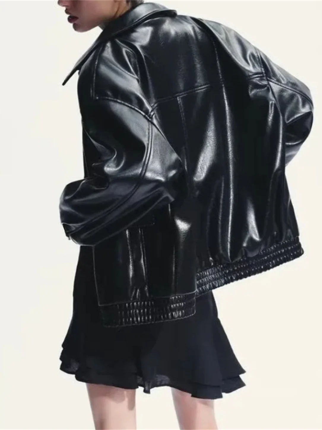 패셔너블 파일럿 재킷 여성용 롱 슬리브 PU 가죽 코트 출퇴근용 슬림 지퍼 클로저 루즈핏 레귤러 길이 중국산