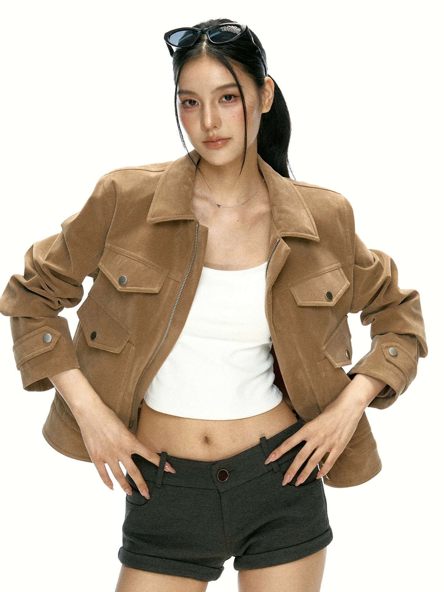Aaisup American Retro Suede Short Jacket Women's Khaki Color Multi-Pocket Workwear Jacket Casual Loose Fit Zipper Closure