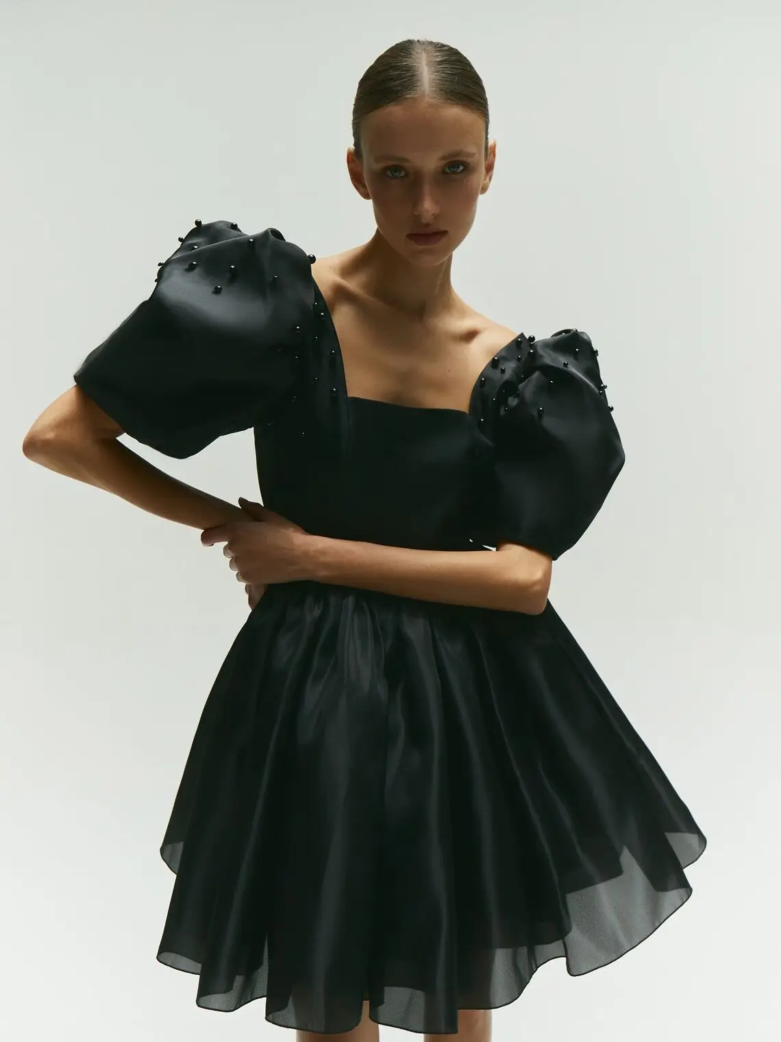 

Black Short Cocktail Dresses for Women Puff Cap Sleeve Beaded Prom Gown Lace Up Mini Skirt Party Vestidos