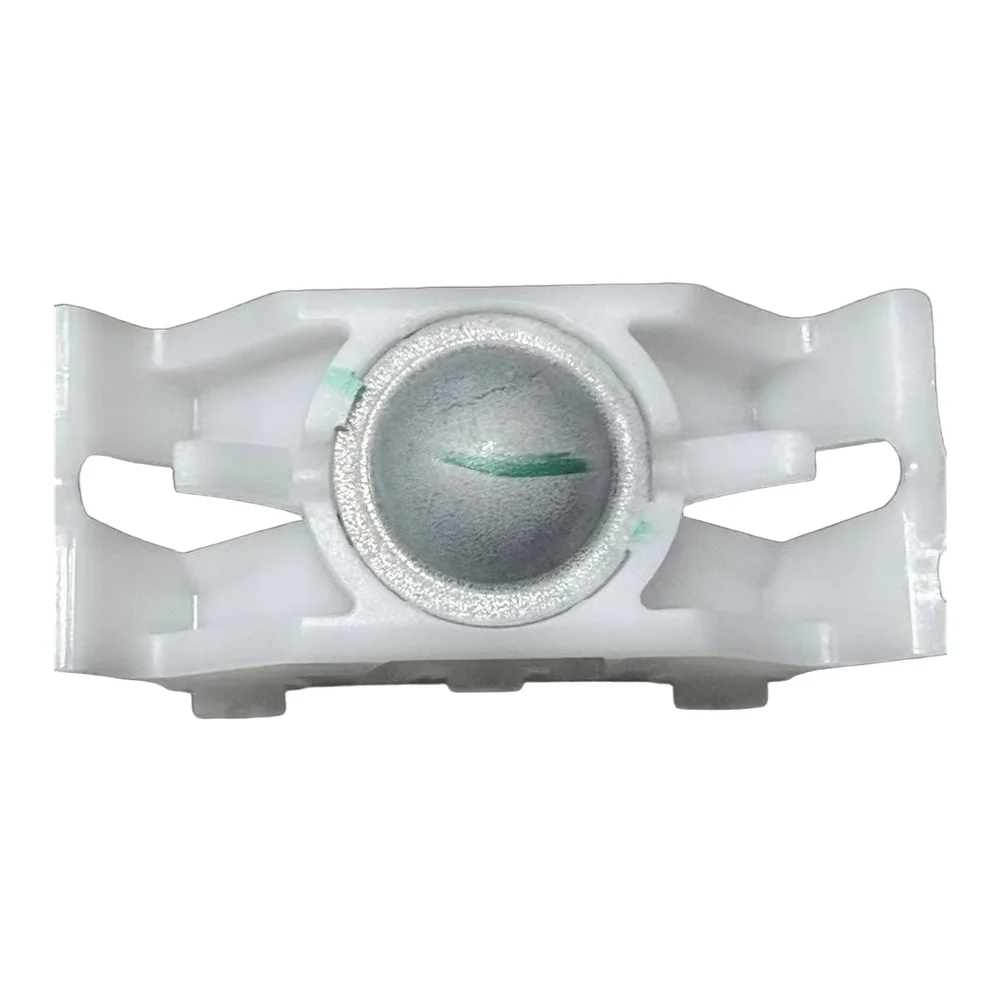 

Кронштейн для крепления педали тормоза на платформе, износостойкий, не деформируется, быстро устанавливается, прост в использовании.