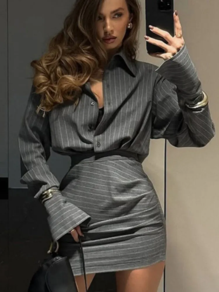 

Women Autumn Slim Short Skirts Sets Fashion Lady Outfits Sexy Striped Mini Skirt Set Lapel Single Breasted Shirts Hip Skirt Sets