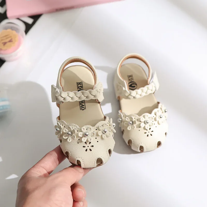 Summer Kids Shoes Fashion Bead Leathers Sweet Children Sandals for Girls Toddler Baby Breathable Hoolow Out Flower Shoes