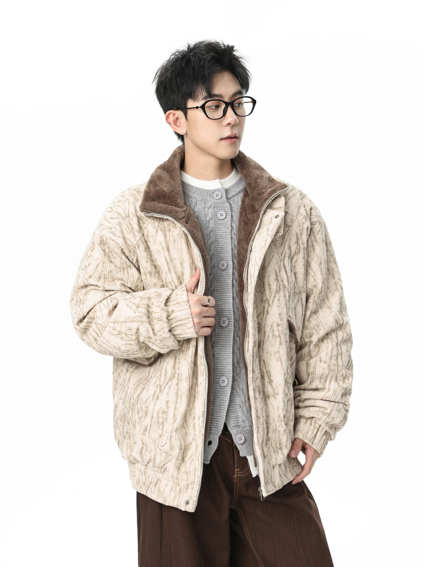 

Мужская зимняя винтажная куртка из вельвета с воротником-стойкой, утепленная, на хлопковой подкладке, в модном стиле