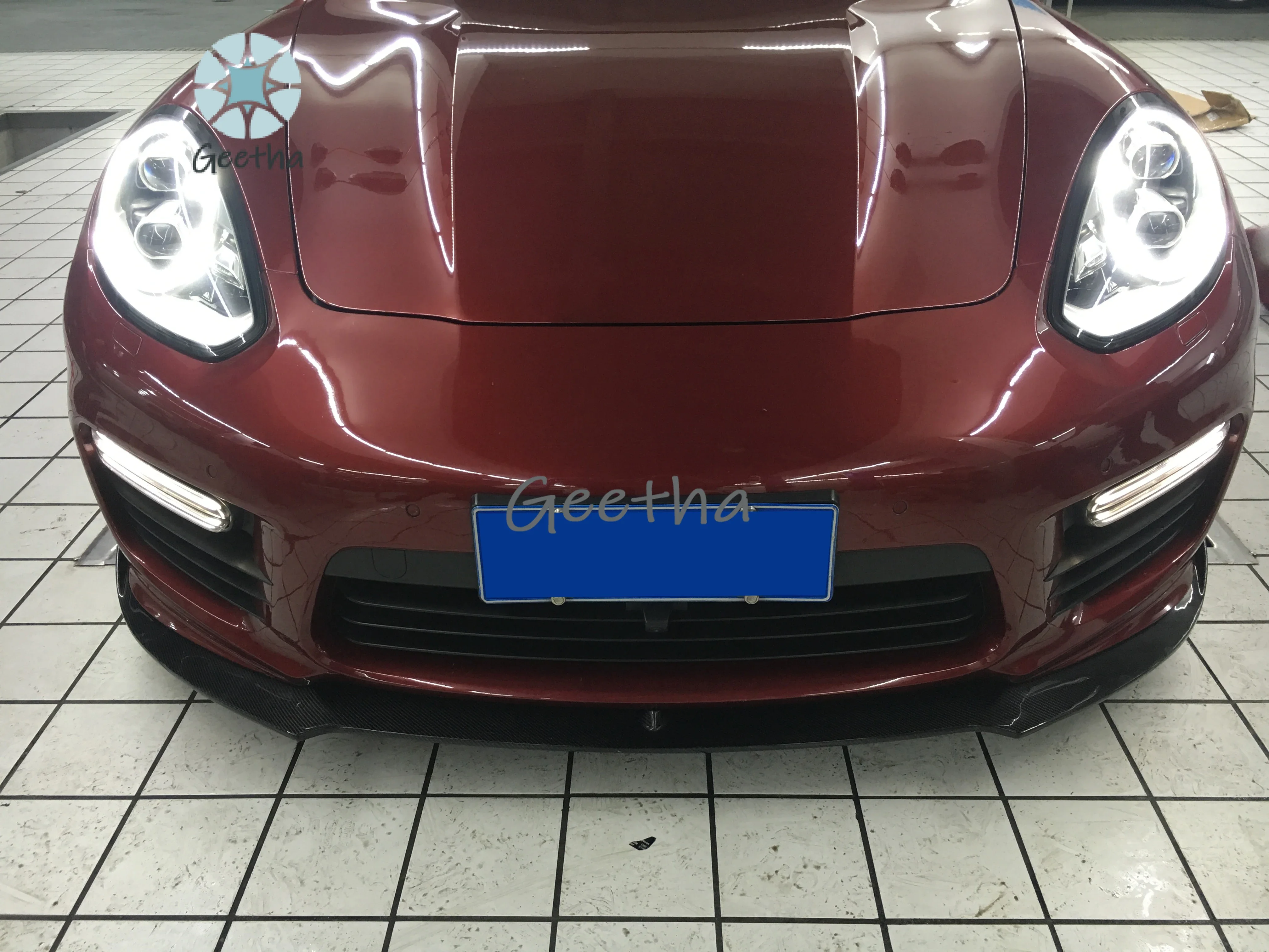 

Carbon Fiber Car Bumper Front Lip for Porsche Panamera 970 Turbo S GTS Hatchback 4-Door 14-16