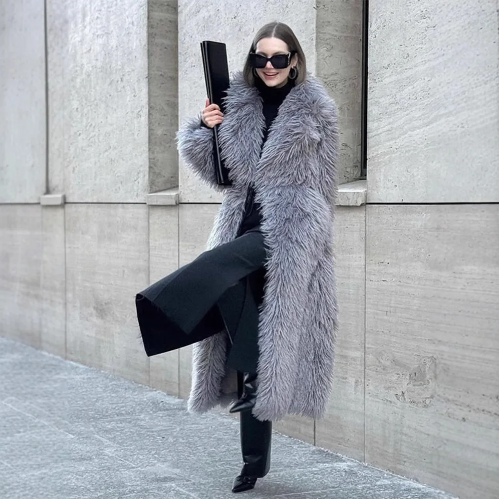 

2025 Winter Women‘s Long Faux Fur Coat, Gray Plush Lapel Jacket Loose Thick Warm Overcoat