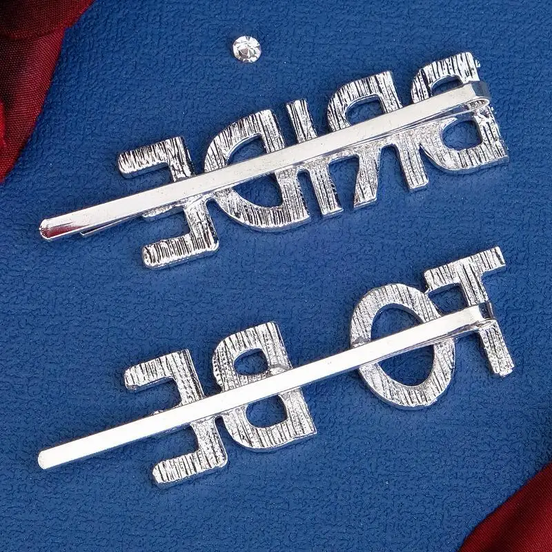 2 Stücke Silberne Strass-Haarspangen mit kleinen Schriftzügen, modische Haarstyling-Accessoires – Detail 7