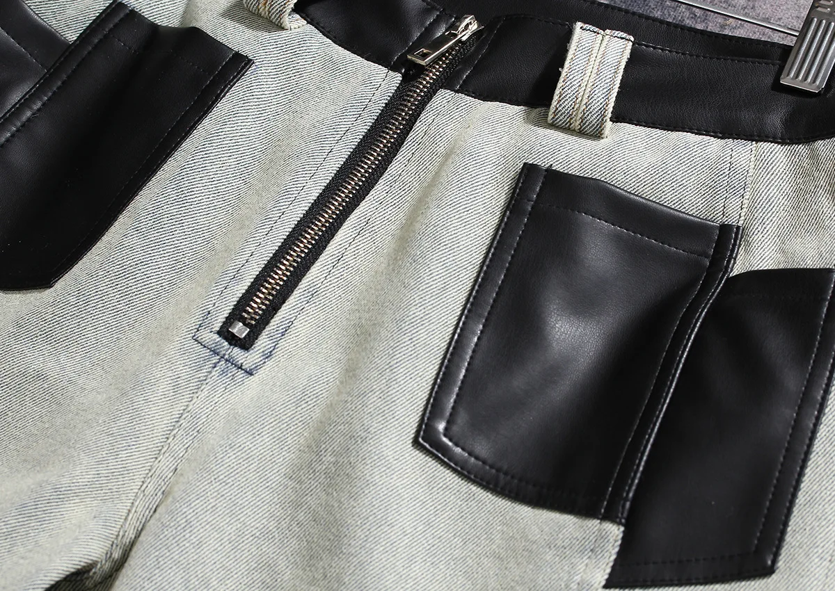 Jeans da donna a gamba dritta stile street vintage per la primavera, vestibilità ampia, in pelle lavata, impiombata a contrasto, gamba lunga di nicchia unica