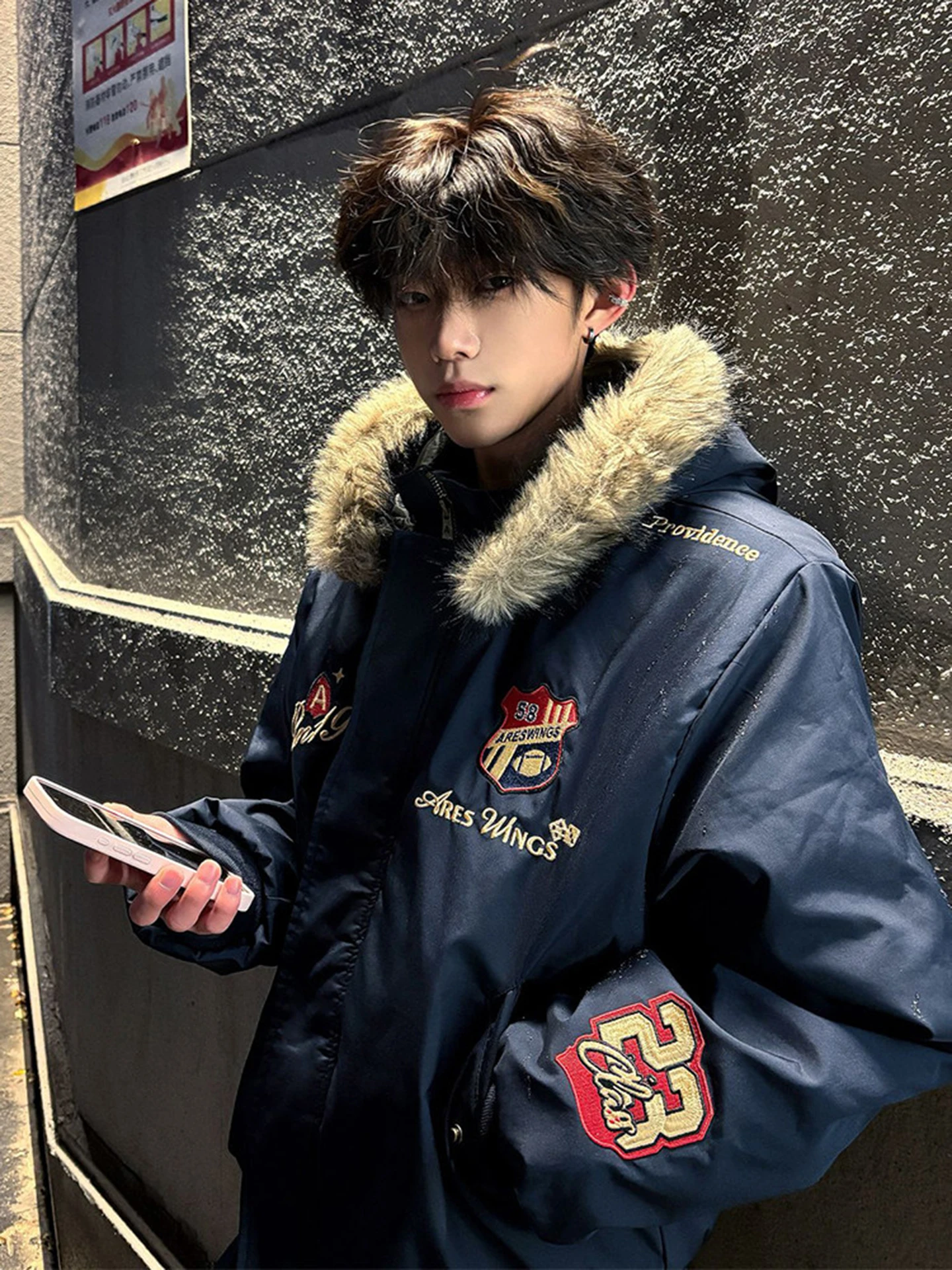 

Tibetan Blue Hooded down Parka Cotton Jacket Men Winter Embroidered Badge Eagle Coat American Bread Style Quilted Coat