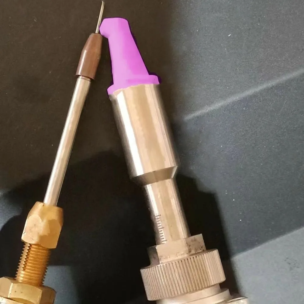 فوهة رأس لحام سيراميك محمولة بالليزر M16، فوهة سلكية AS-12 ماكينة لحام ألياف بصرية فوهة قطع الأسلاك المزدوجة 1.2