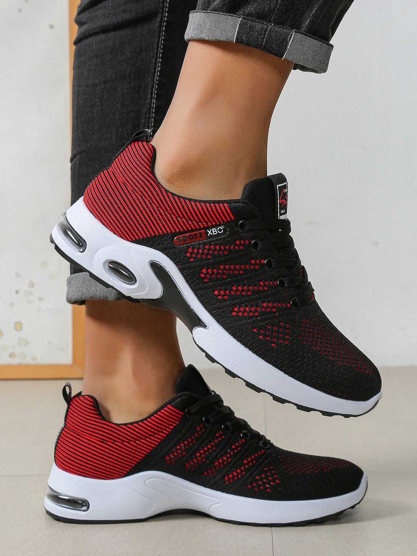 Atmungsaktive Schnür-Laufschuhe für Herren, Gestrickte Mesh-Freizeitschuhe, Bequeme Alltagsschuhe mit Gepolsterter Sohle – Detail 4